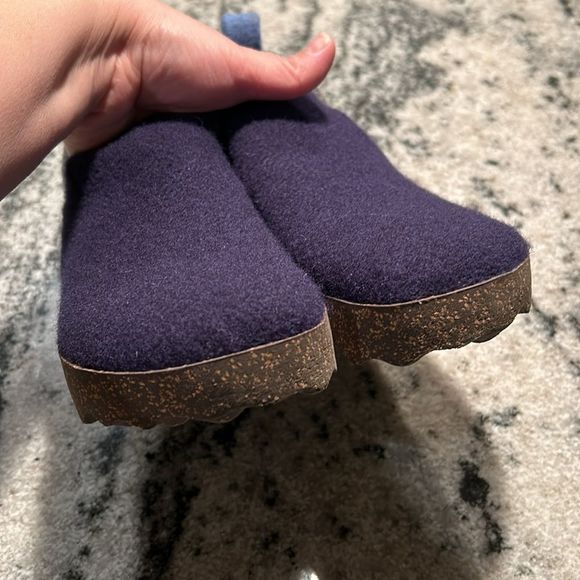 Asportuguesas Women's Gray and Navy Wool Slip-On Shoes - Picture 7 of 9